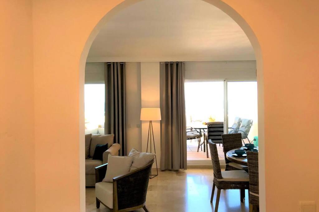 Penthouse Bermuda Beach 2 Estepona Exterior foto